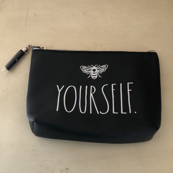 NWOT Rae Dunn BEE YOURSELF. Make-up Cosmetic bag pouch case (9“x6“x2“) - Picture 9 of 16